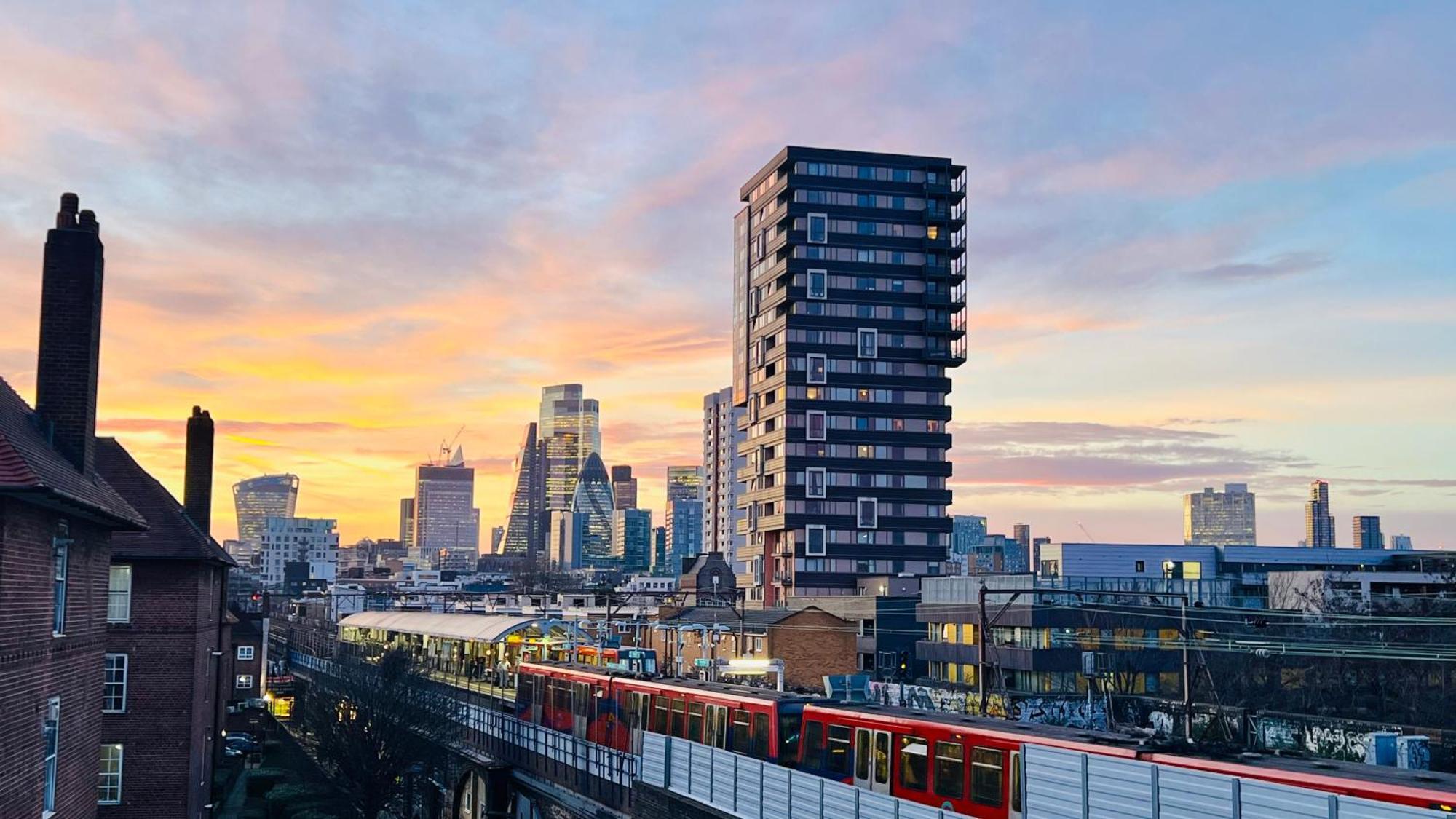 City View Sunset Luxurious Apartment In London Zone-1 Including One Family Twin Room With Its Own Stunning Private Terrace Eksteriør bilde